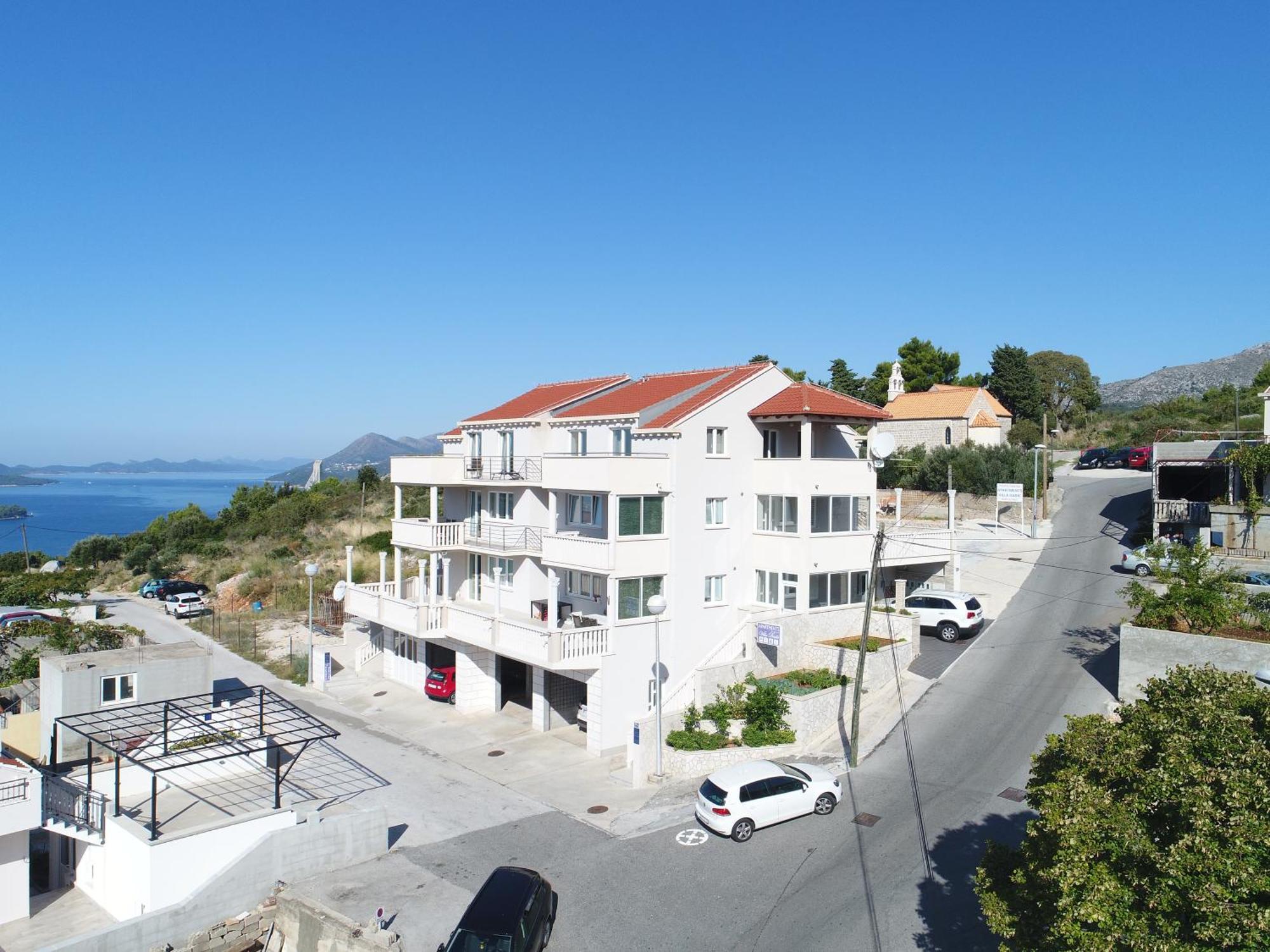 Apartman Comfort s 1 spavaćom sobom, terasom i djelomičnim pogledom na more