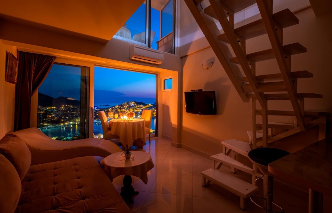 Duplex Studio Balcony