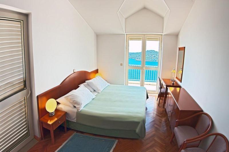 Premium Two Bedroom Apartment Balcony Sea View