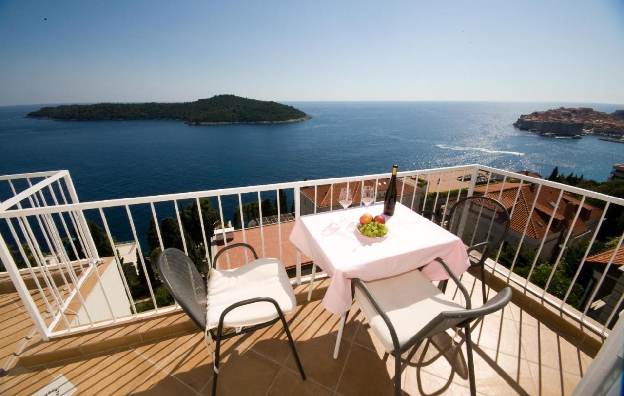 Premium One Bedroom Apartment Balcony Sea View