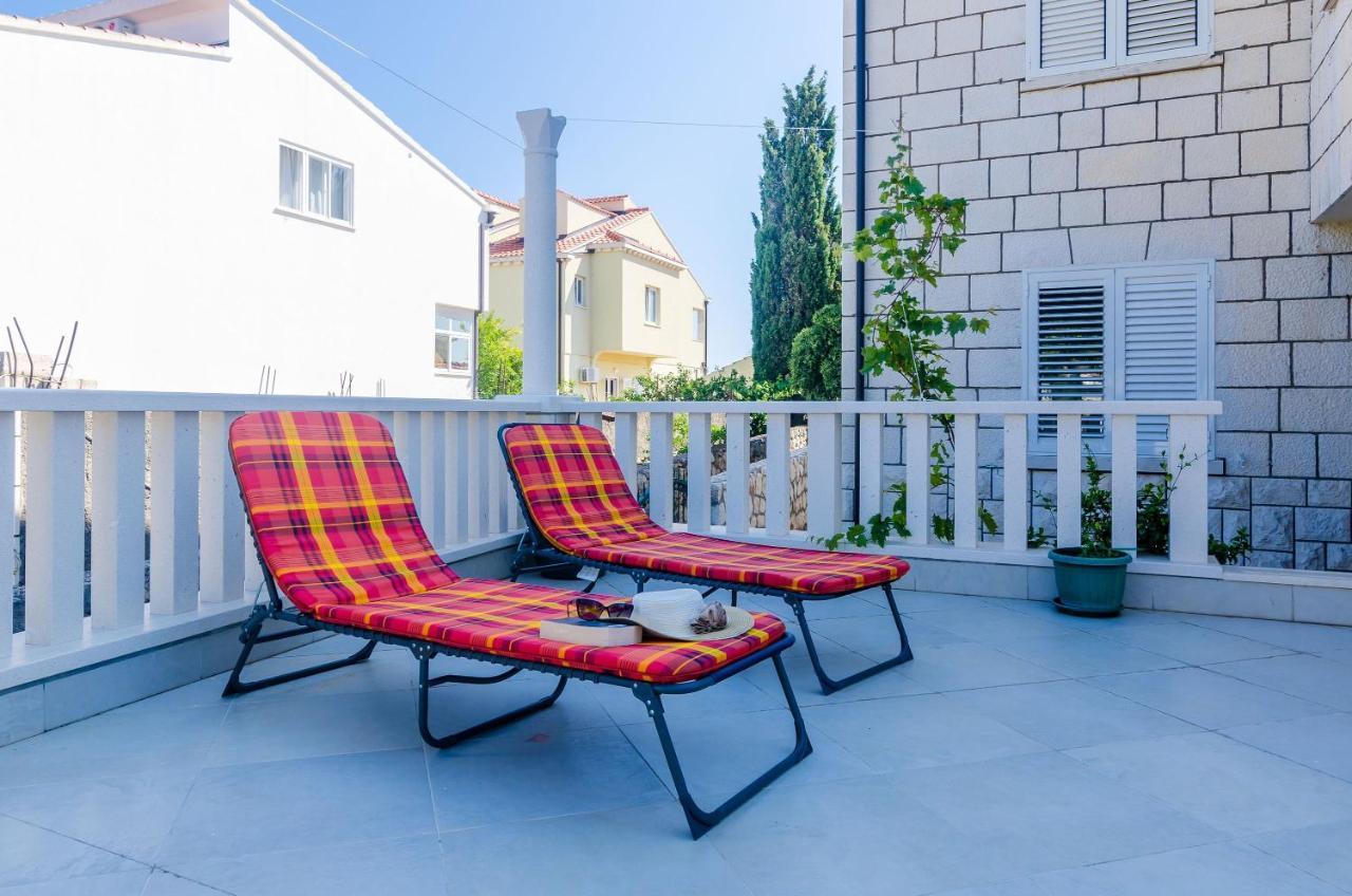 Superior One Bedroom Apartment Terrace City View'