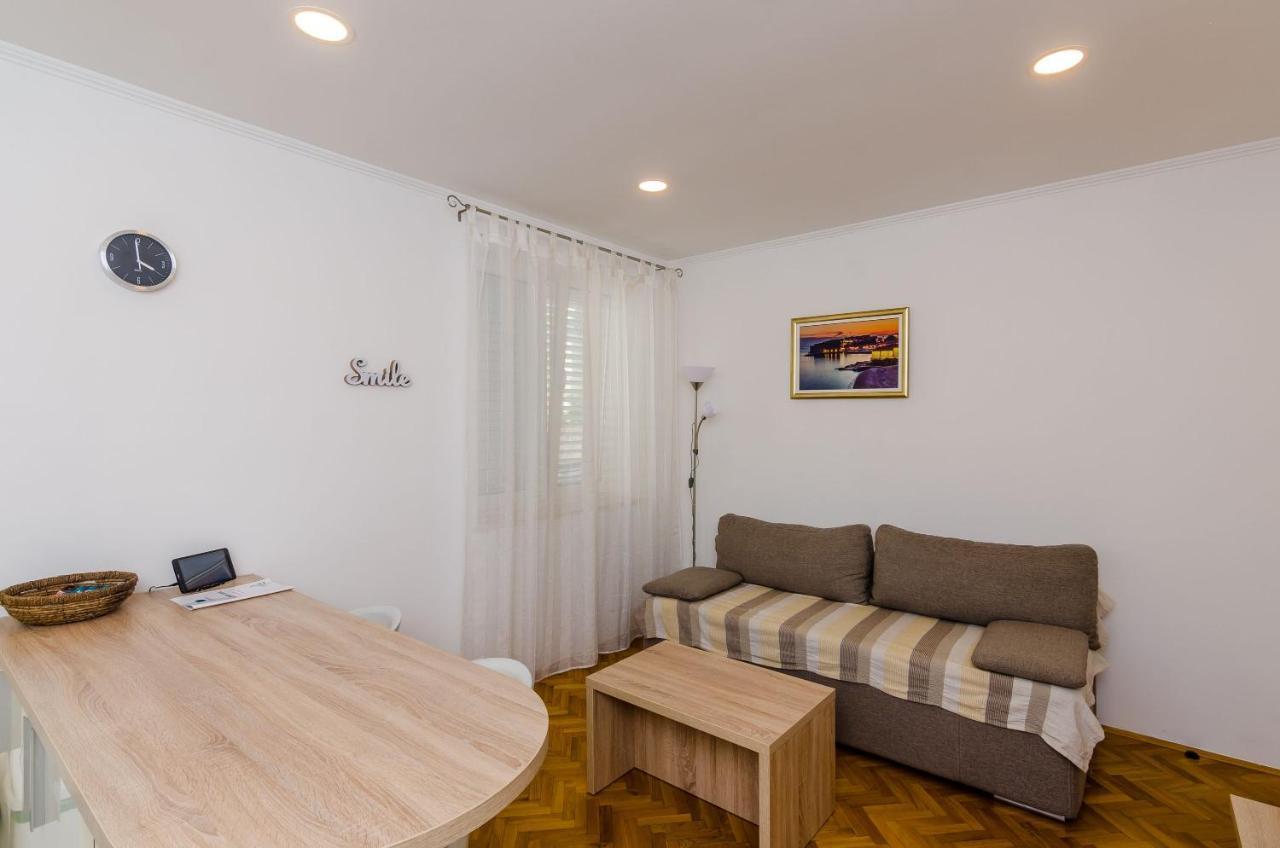 Superior One Bedroom Apartment Terrace City View'