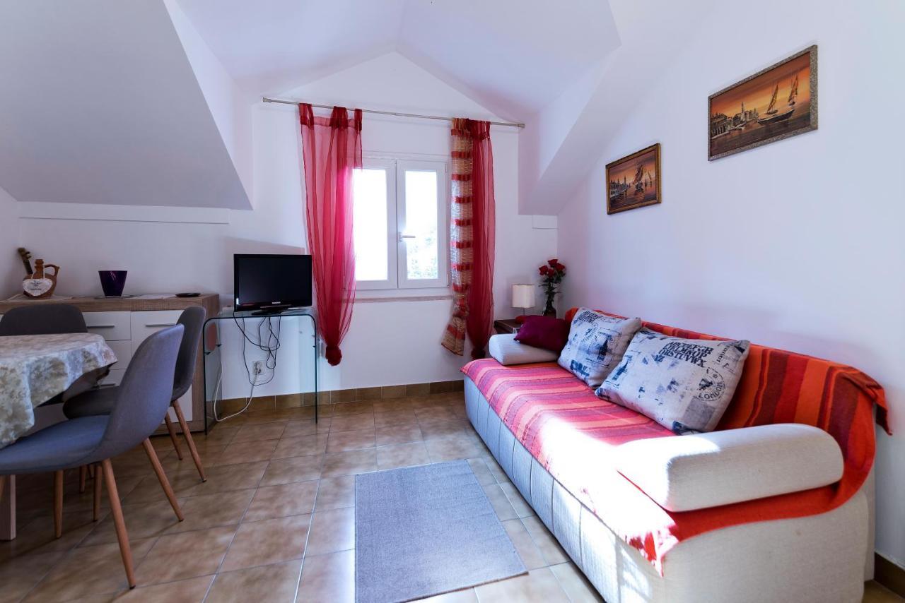 One-Bedroom Apartment Balcony