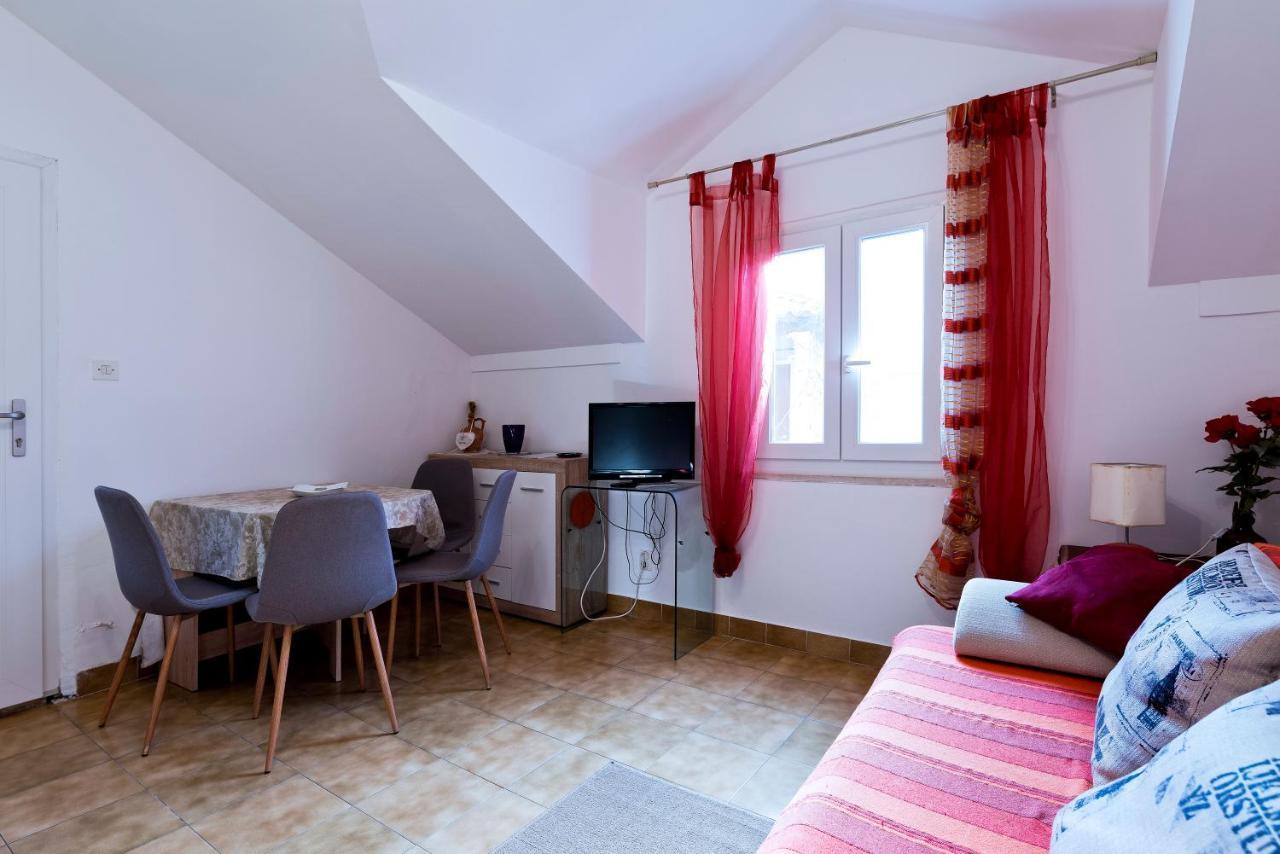 One-Bedroom Apartment Balcony