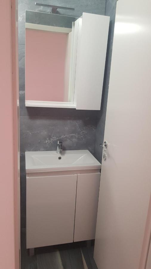 Soba Deluxe s 2 odvojena kreveta