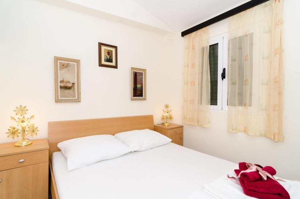 Studio Apartment Terrace Sea View
