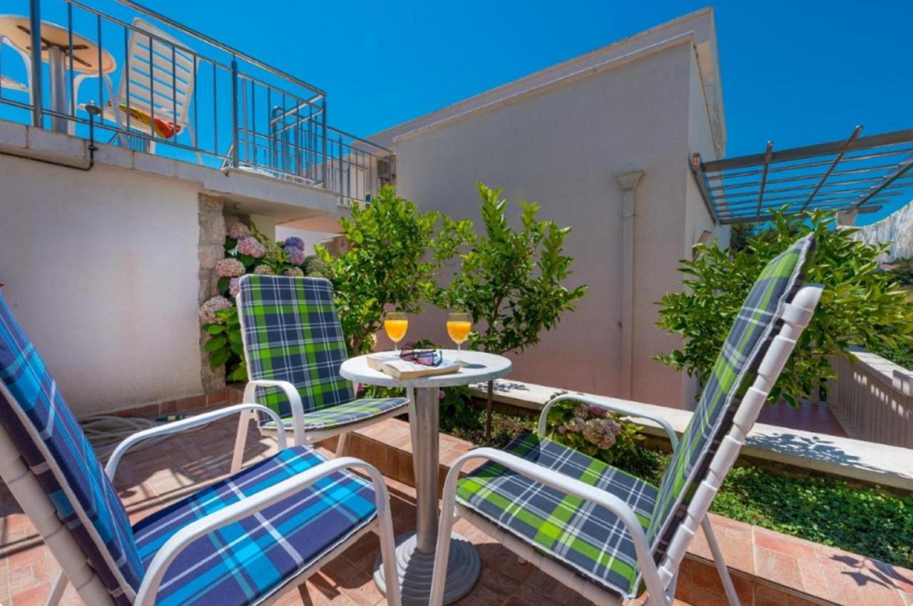 Superior Studio Apartment Terrace Sea View