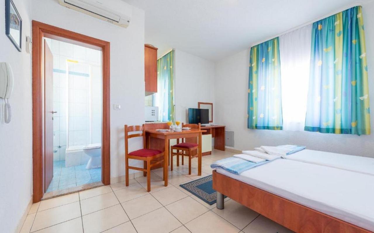 Superior Studio Apartment Terrace Sea View