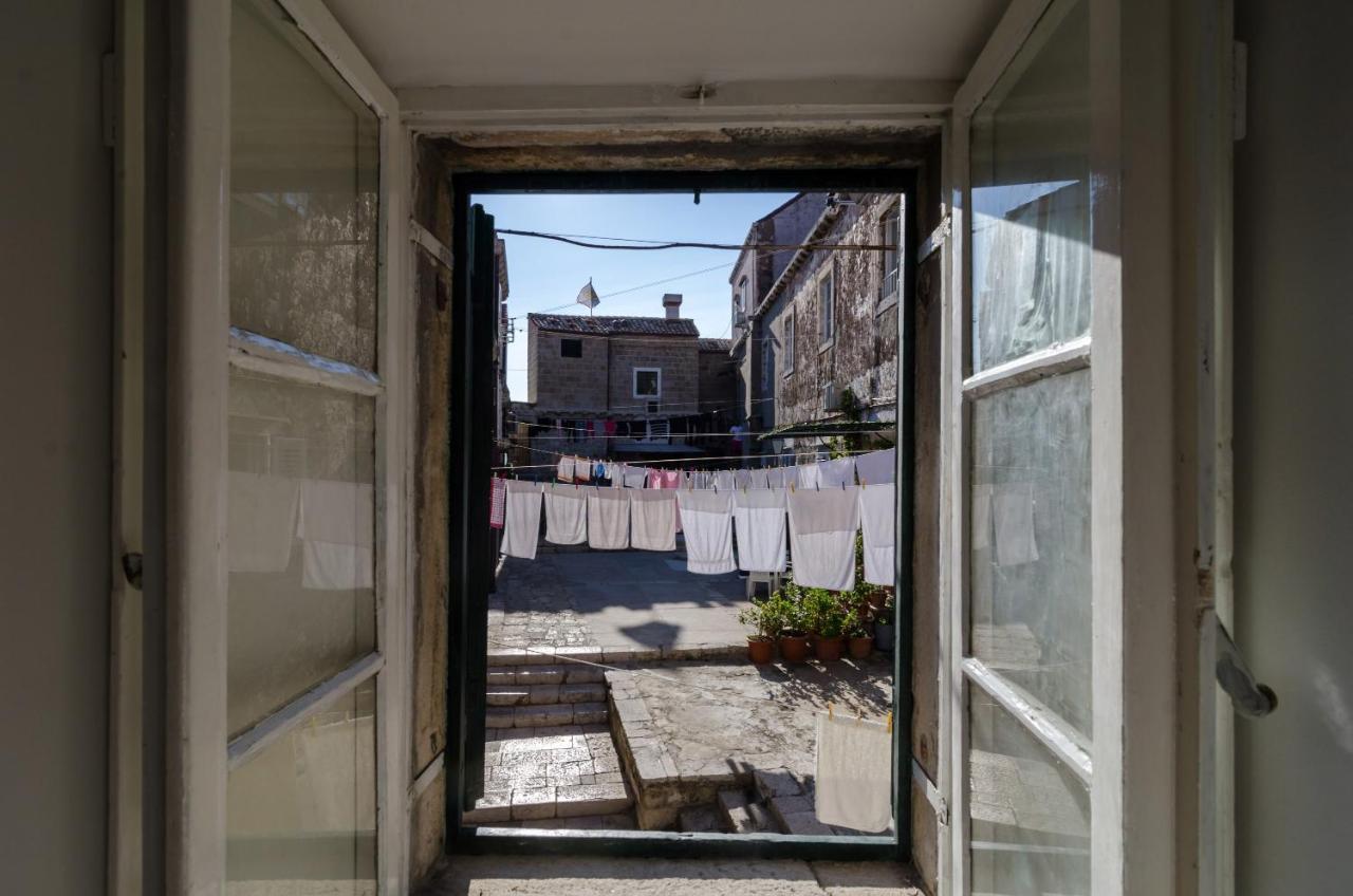 Studio Apartment City View
