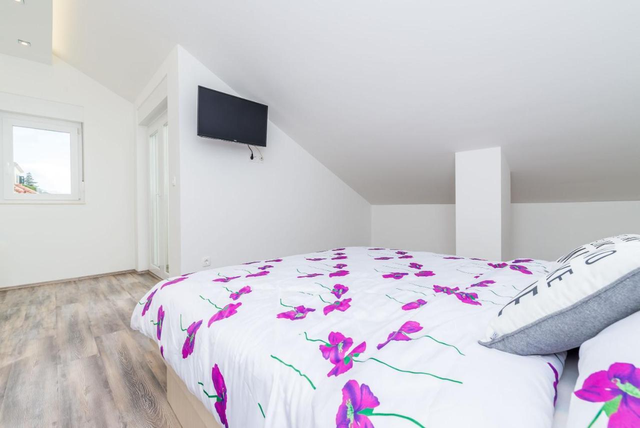 Luxury Studio Apartment Balcony