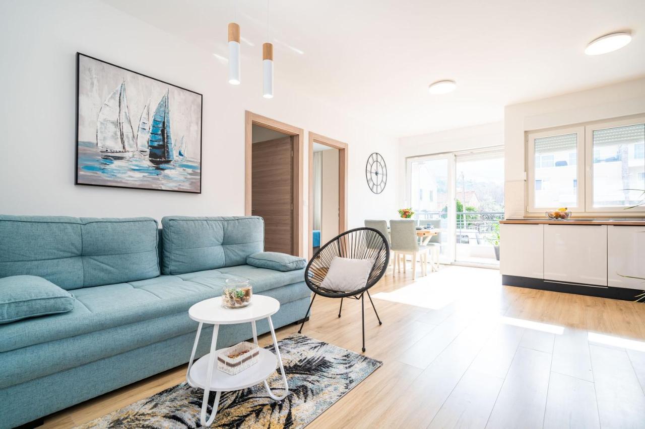 Two bedroom apartment Balcony