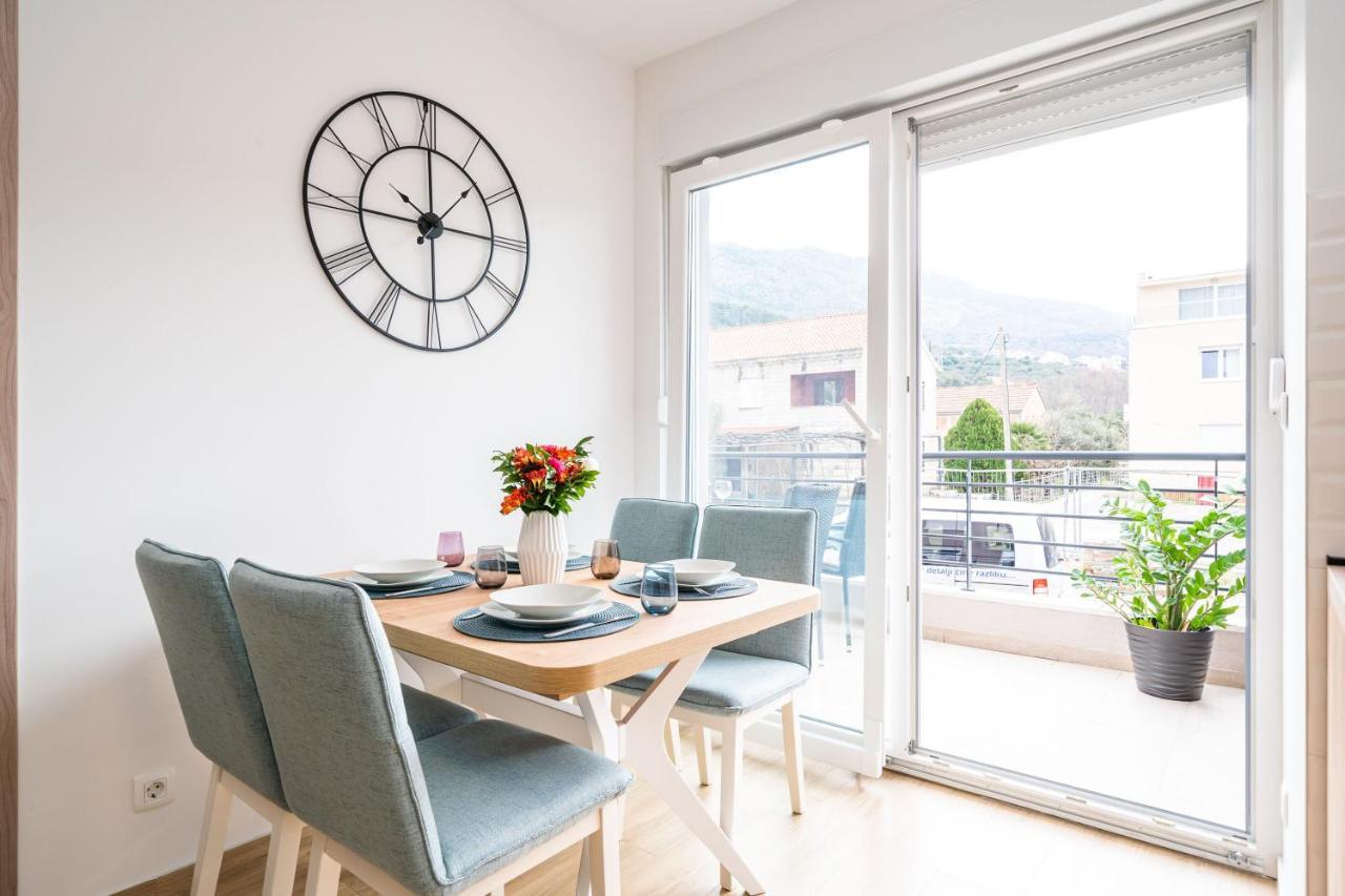 Two bedroom apartment Balcony