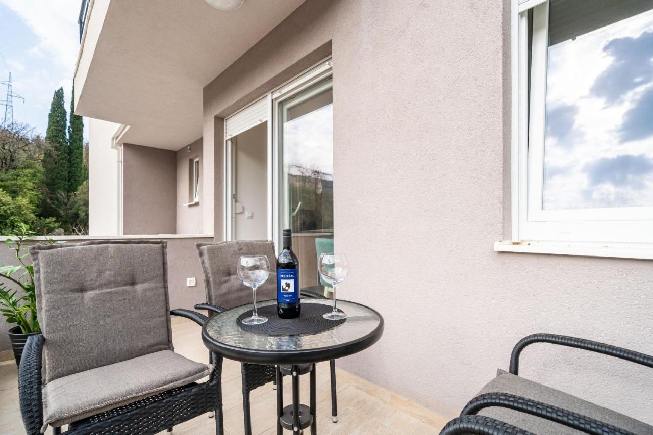 Two bedroom apartment Balcony
