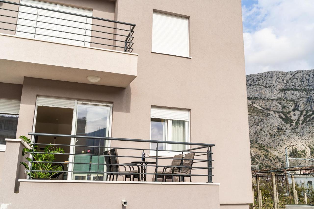 Two bedroom apartment Balcony