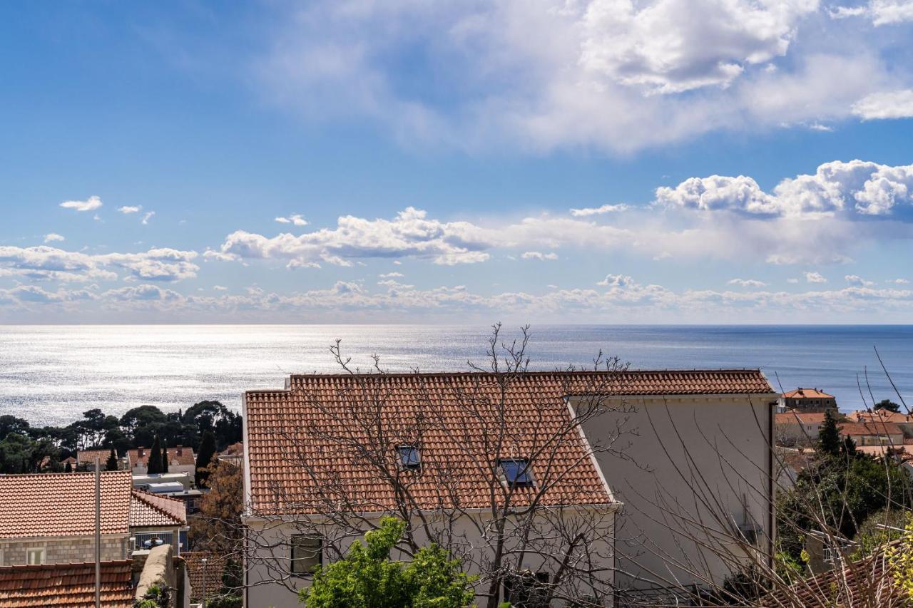 One Bedroom Apartment Balcony Sea View