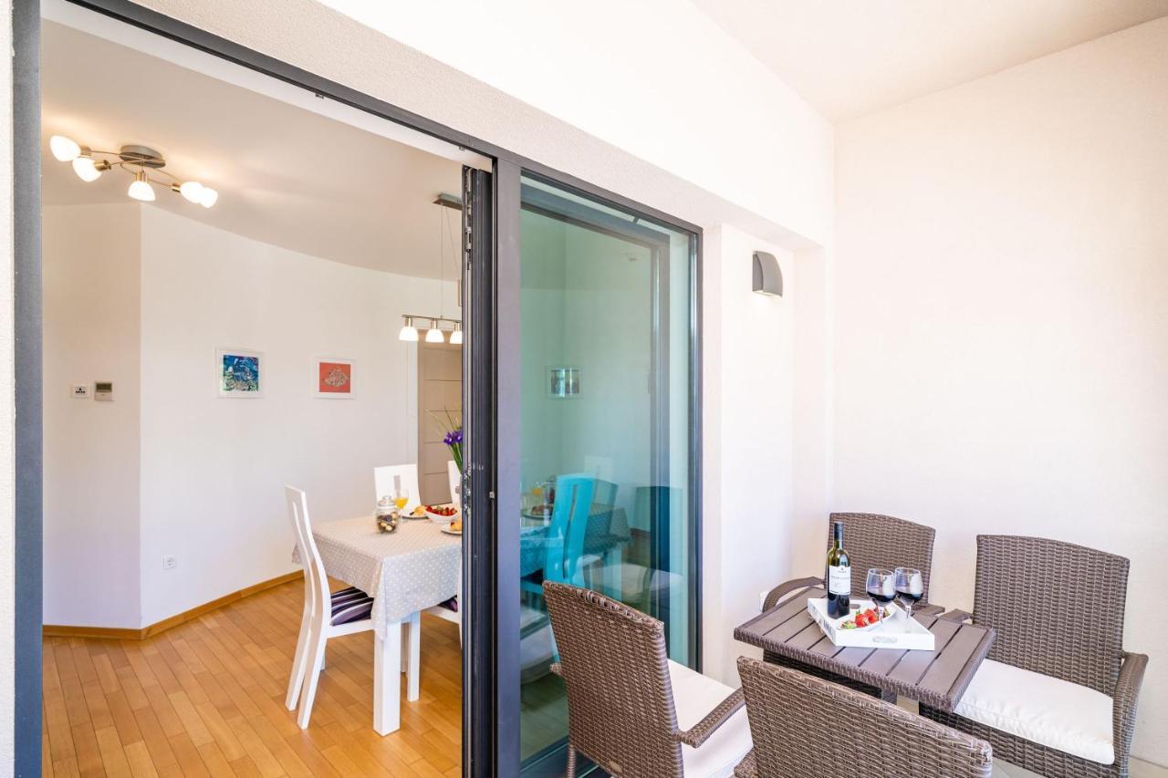 Two Bedroom Apartment Balcony City View