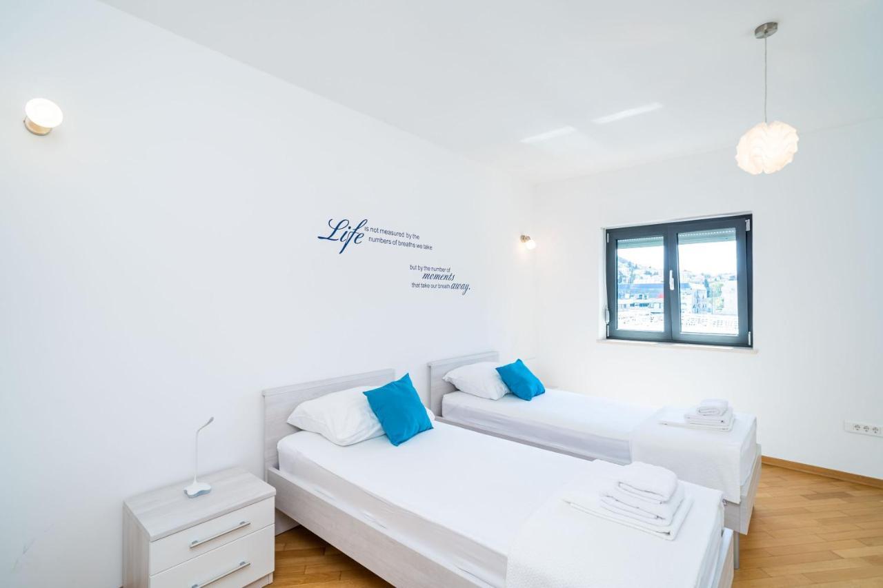 Two Bedroom Apartment Balcony City View