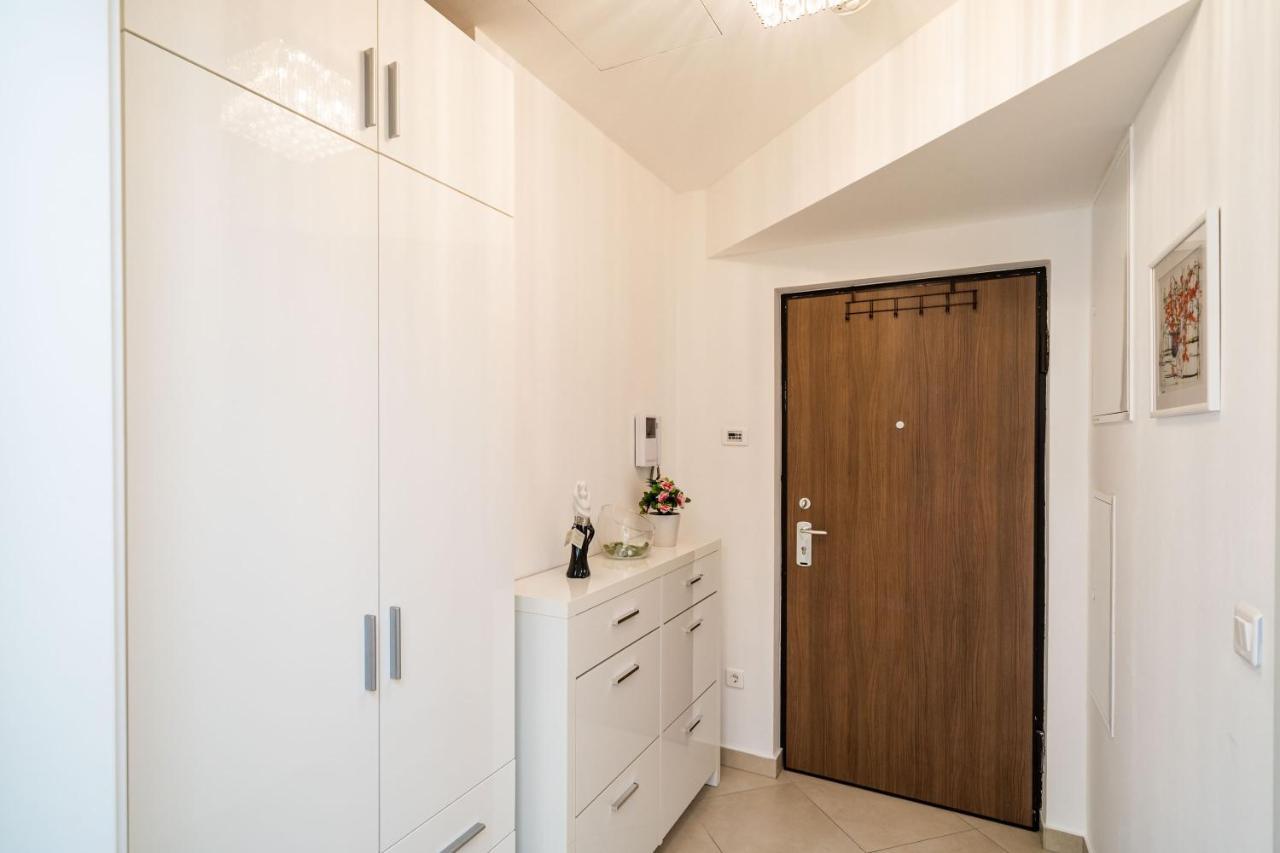 Two Bedroom Apartment Balcony City View