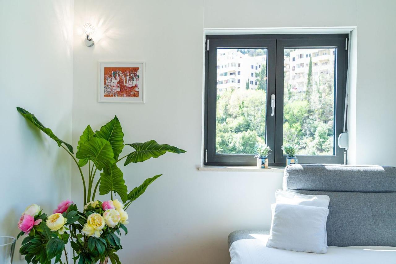 Two Bedroom Apartment Balcony City View