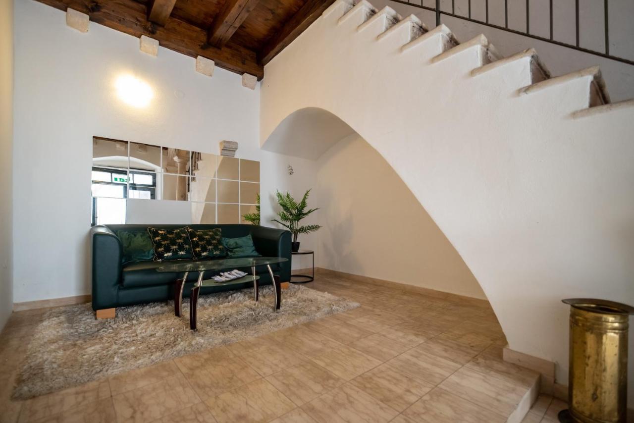 One-Bedroom Apartment on Second Floor