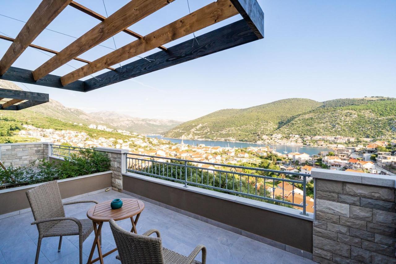 Studio Apartment Terrace