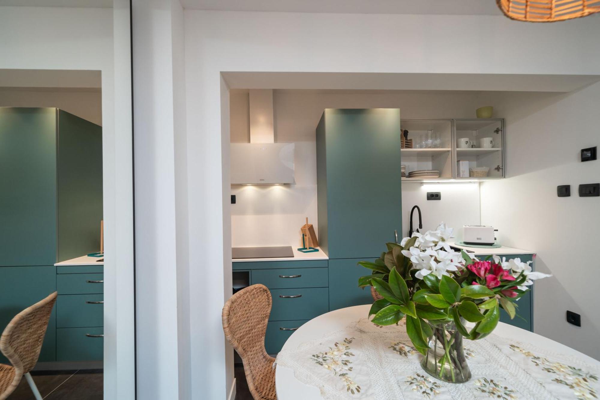 One-Bedroom Apartment