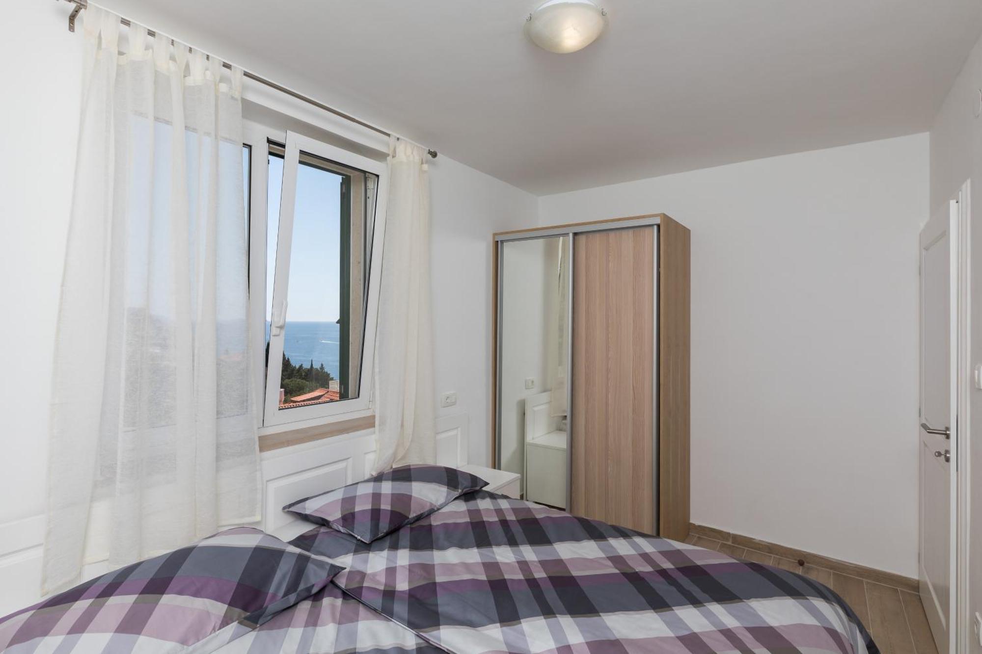 Three Bedroom Apartment Balcony Sea View