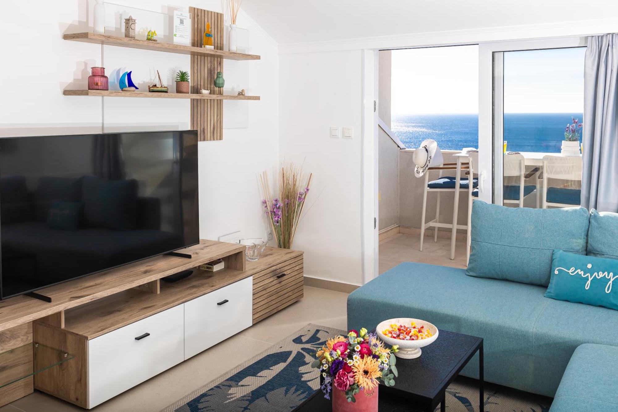 Apartment Sea View