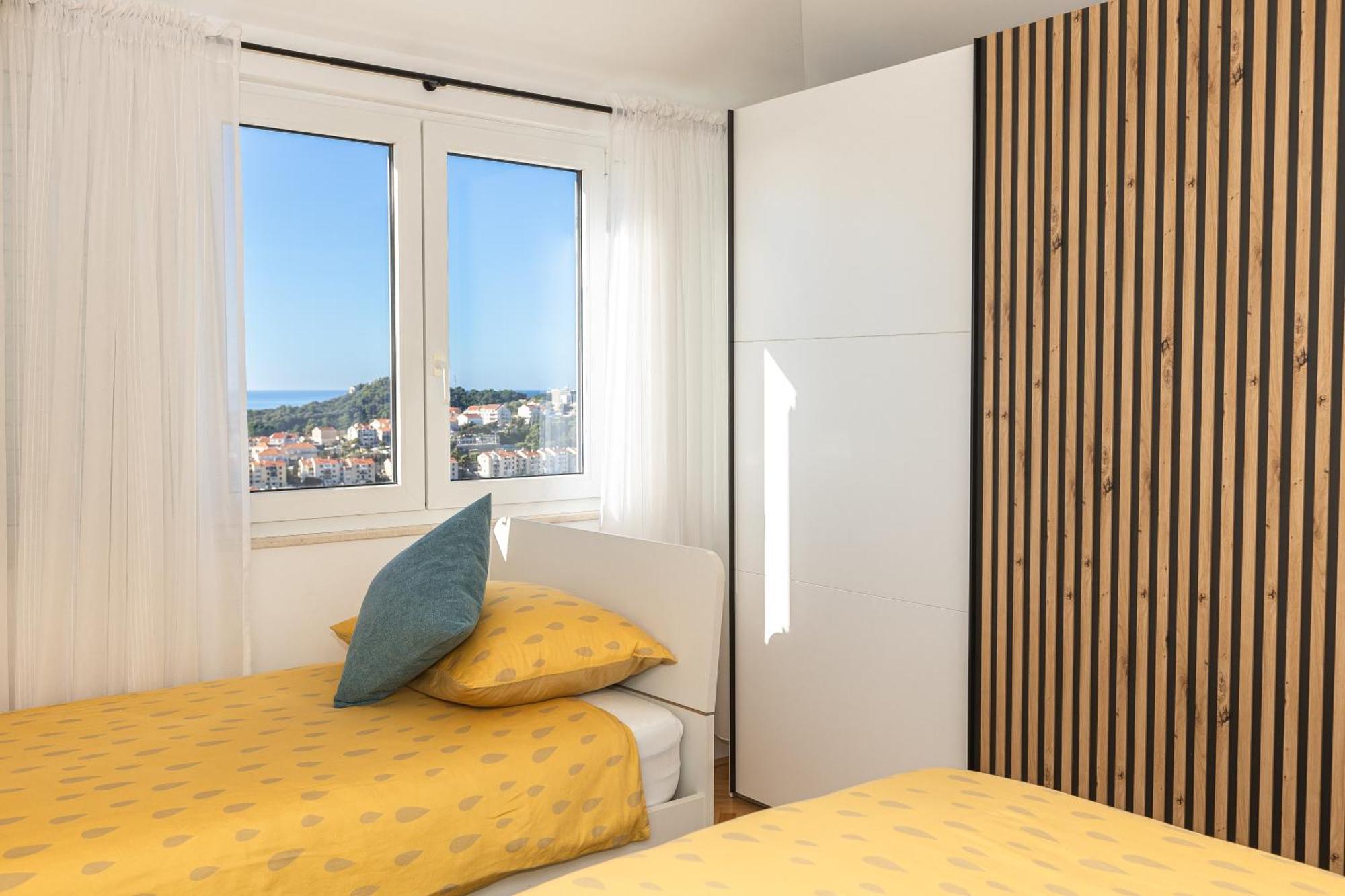 Apartment Sea View
