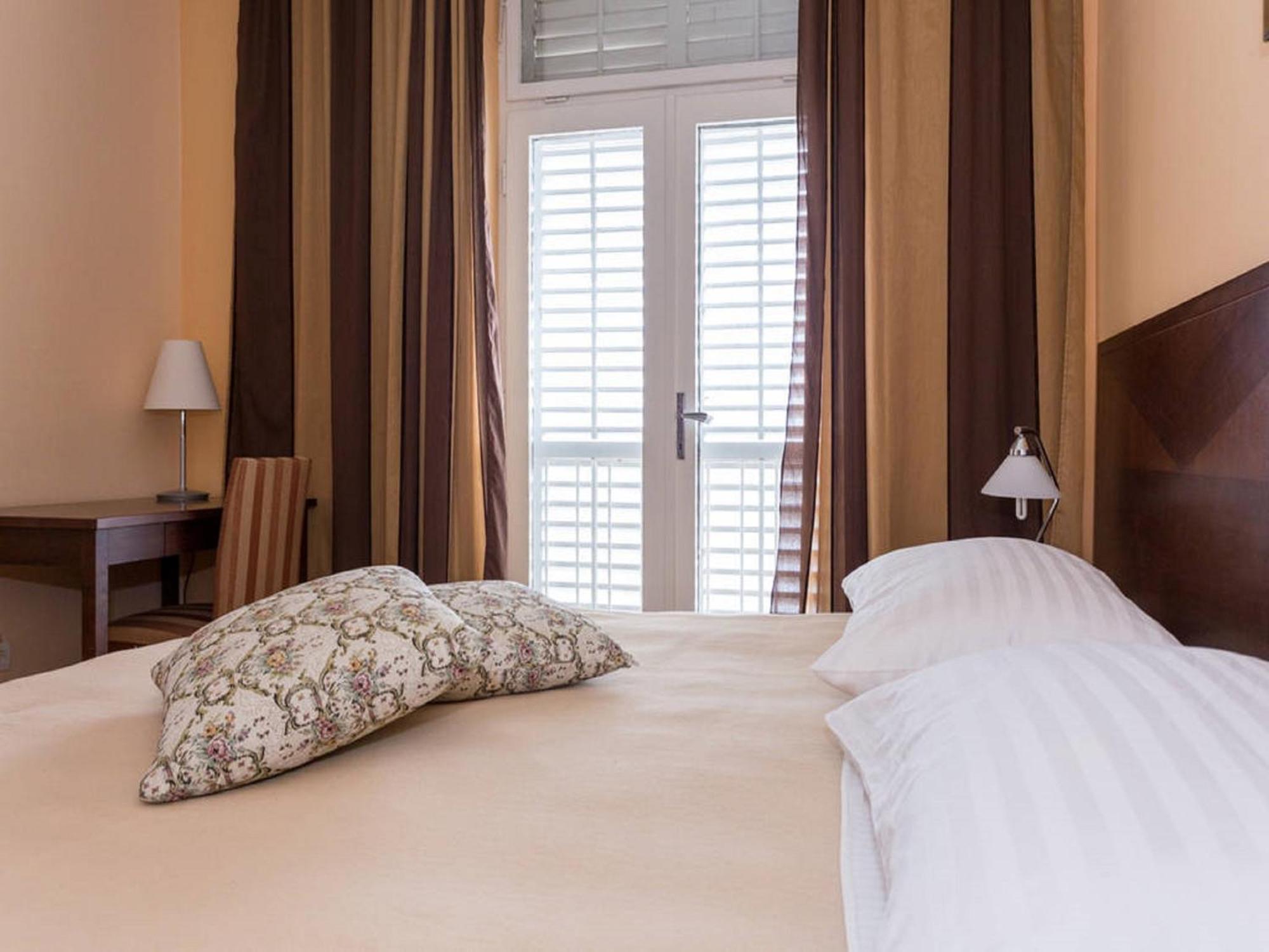 Superior Two Bedroom Apartment Balcony Sea View