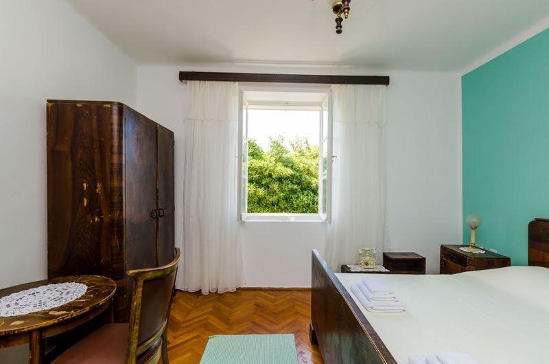 Apartment Ground Floor