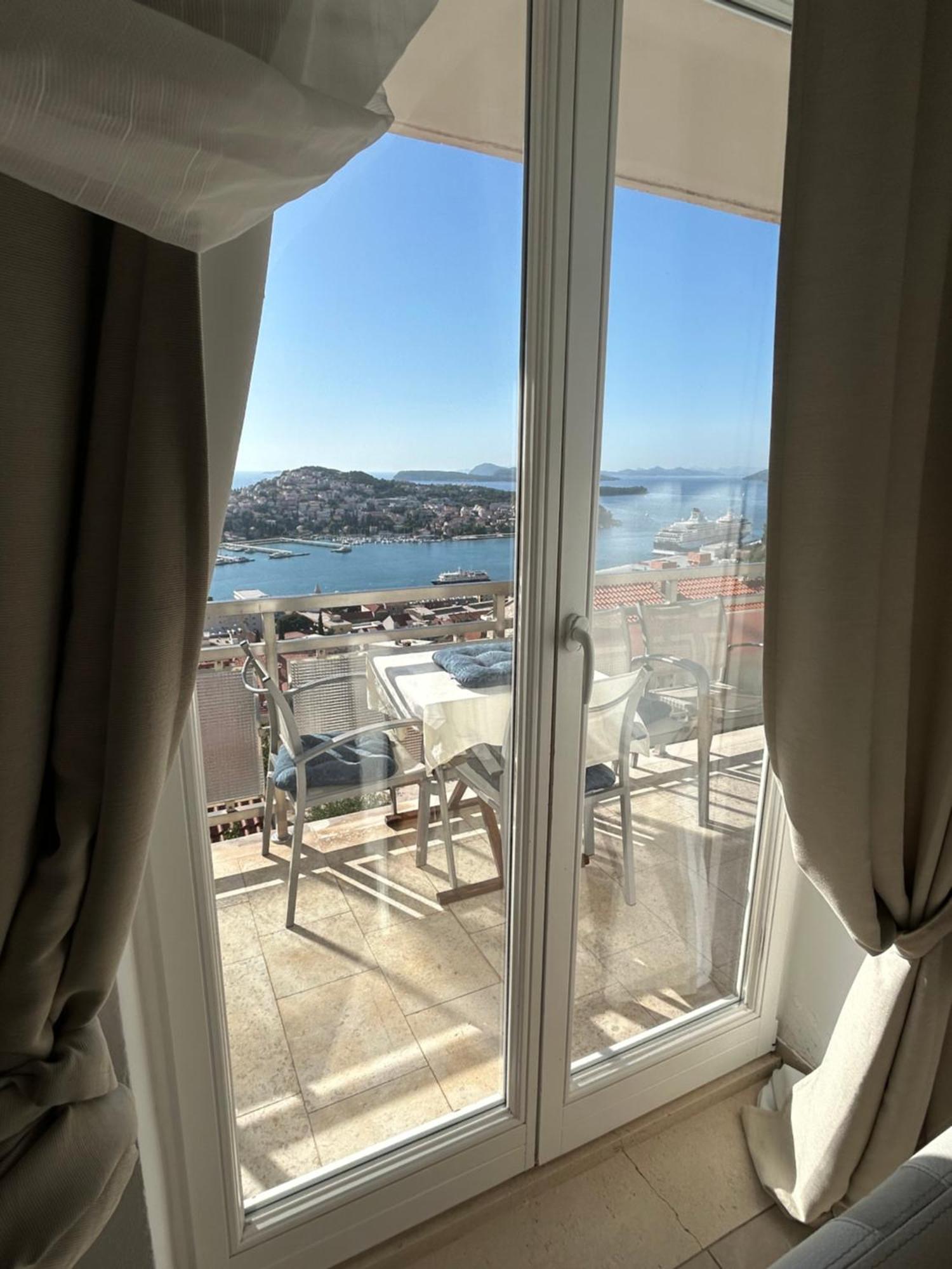 Apartment Terrace