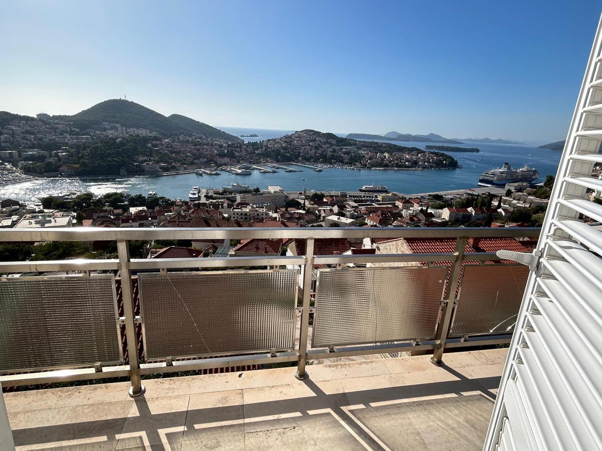 Apartment Terrace