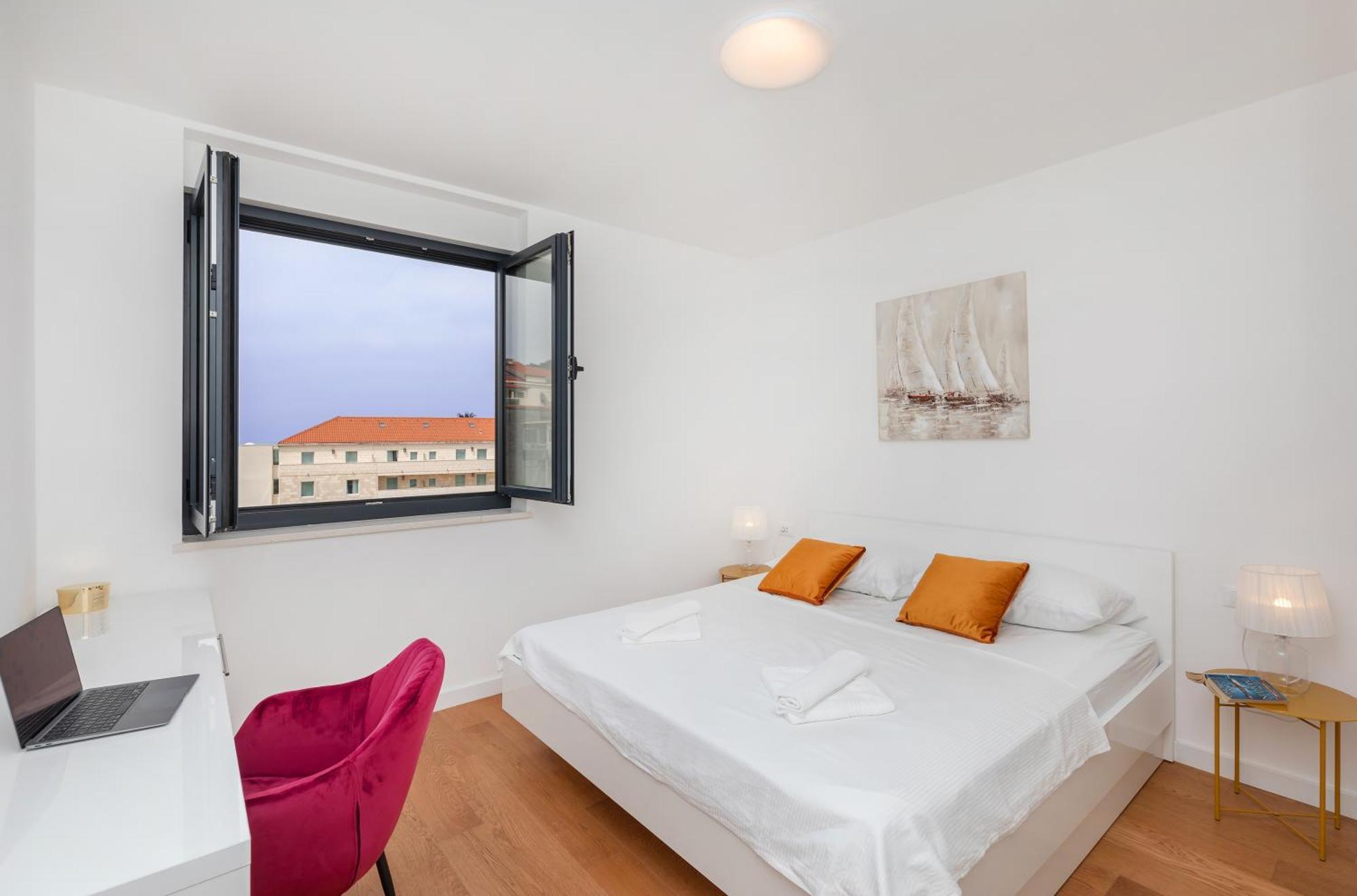 Apartment Sea View