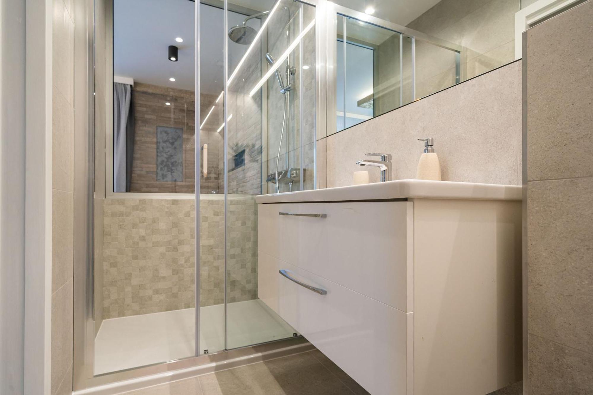 Studio Apartment Hot Tub