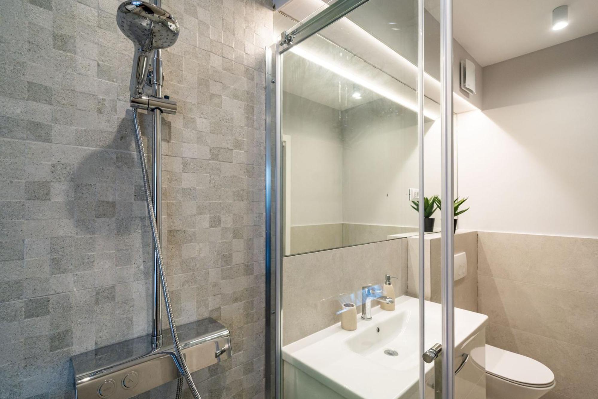 Studio Apartment Hot Tub
