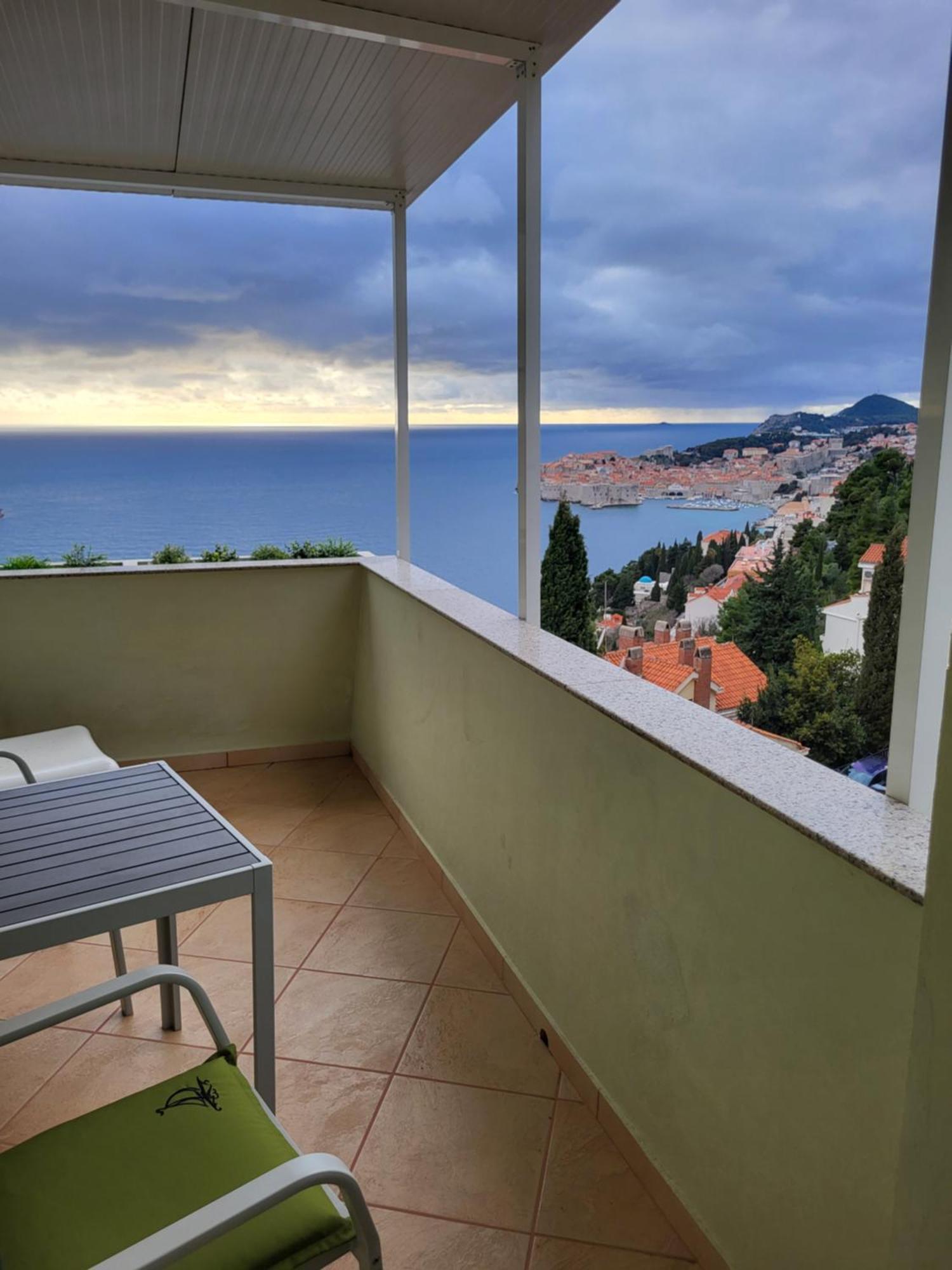 Studio Balcony Sea View