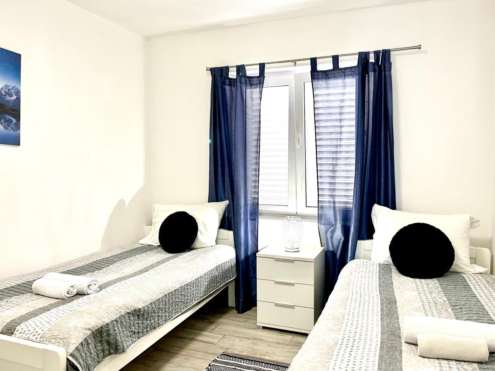One Bedroom Apartment Garden View