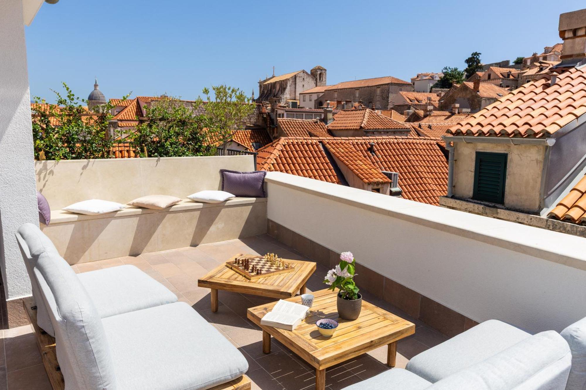 Deluxe King Room Terrace