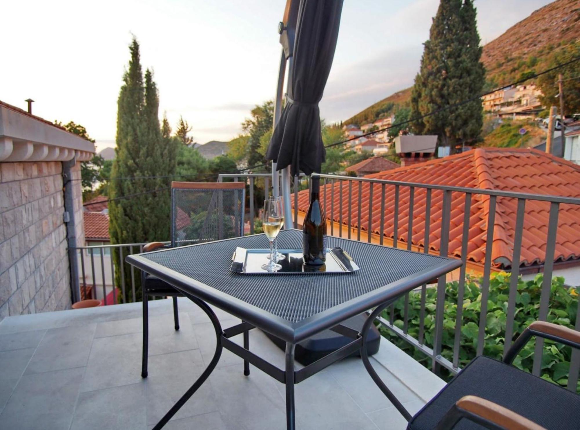 Studio Apartment Terrace Sea View