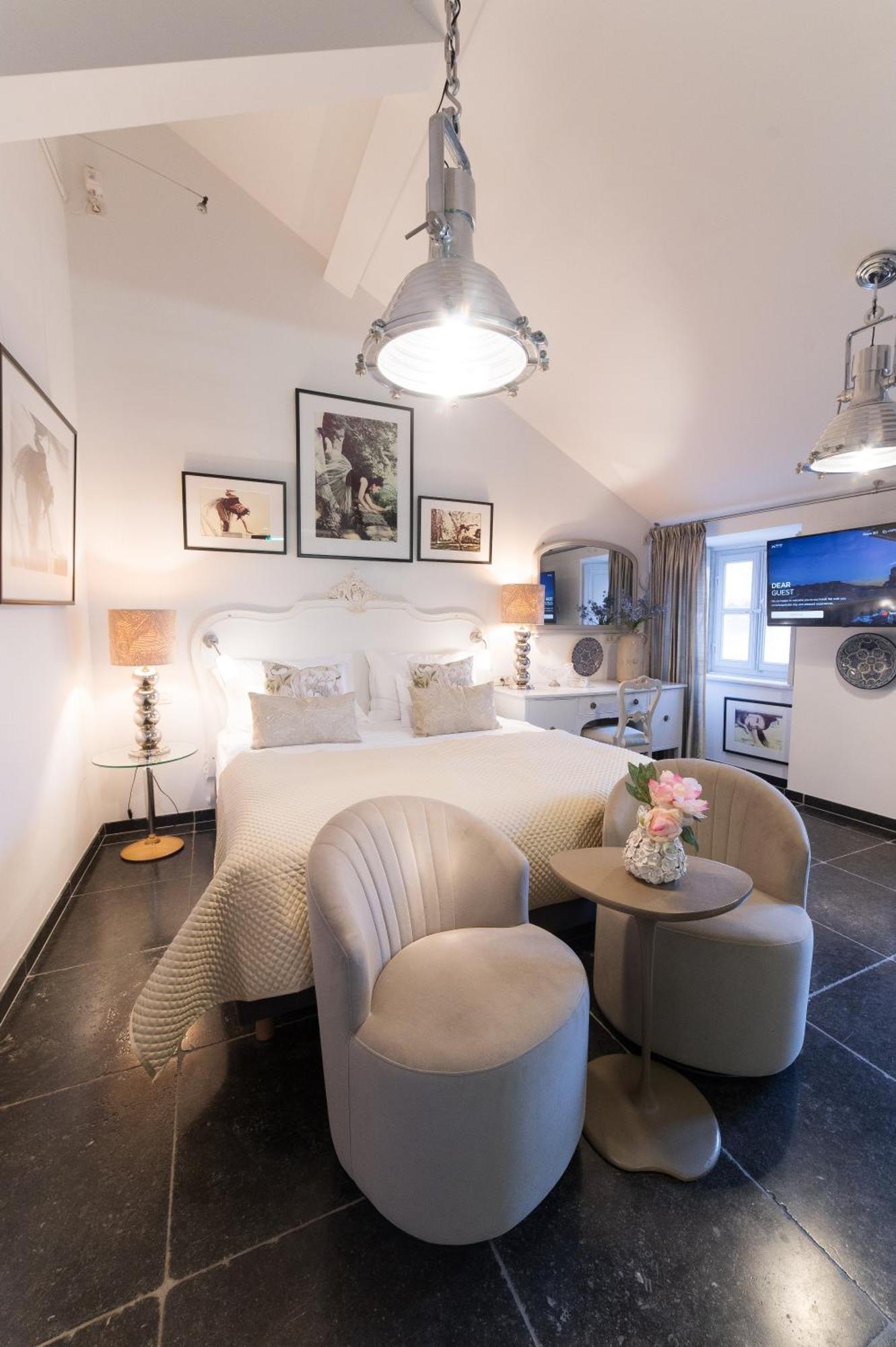 Comfort Double or Twin Room