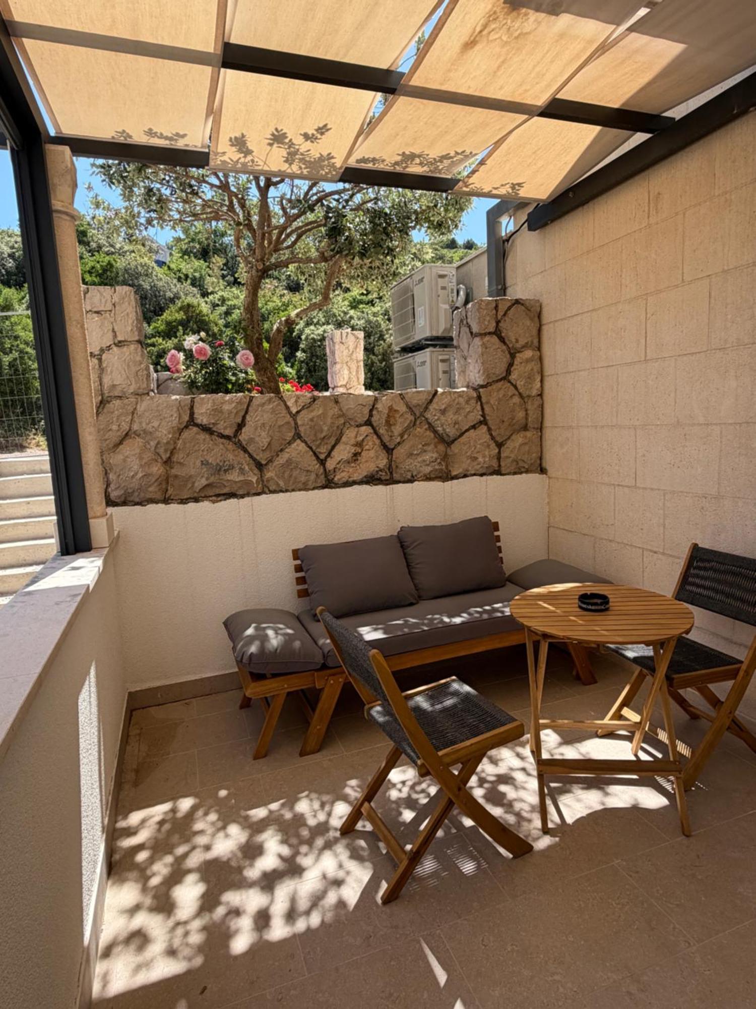 Studio Terrace