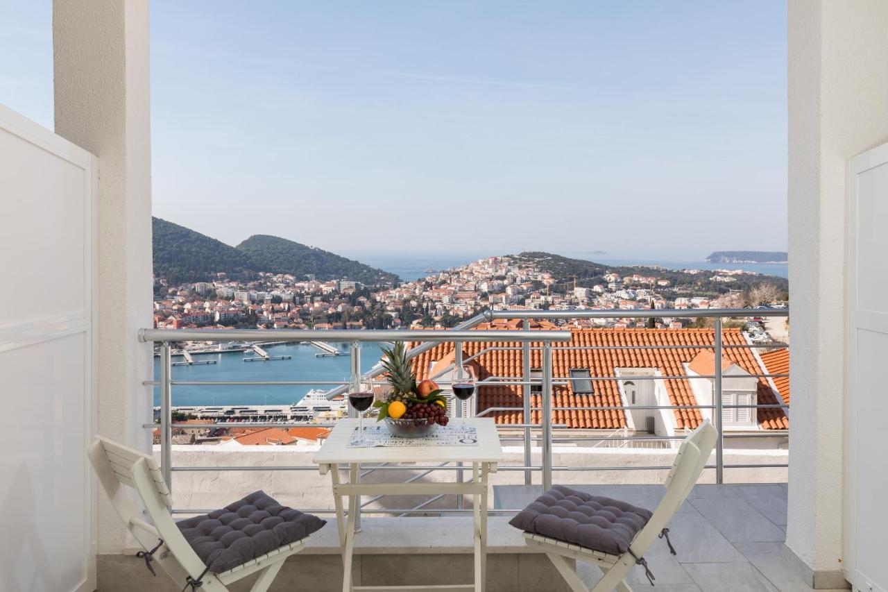 Studio Apartment Terrace Sea View