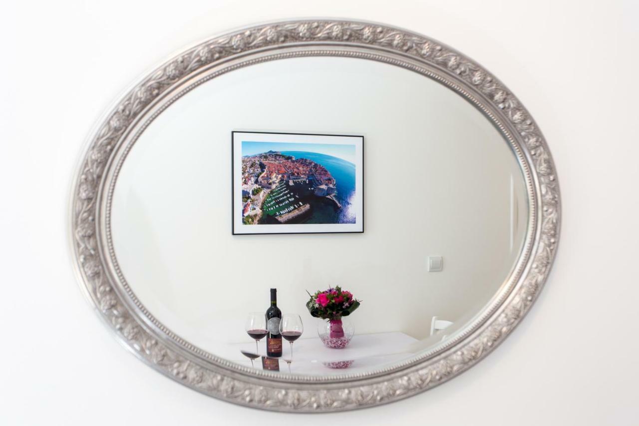 One Bedroom Apartment Terrace