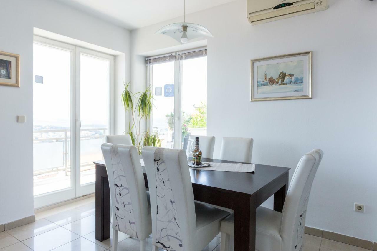 Apartment Terrace