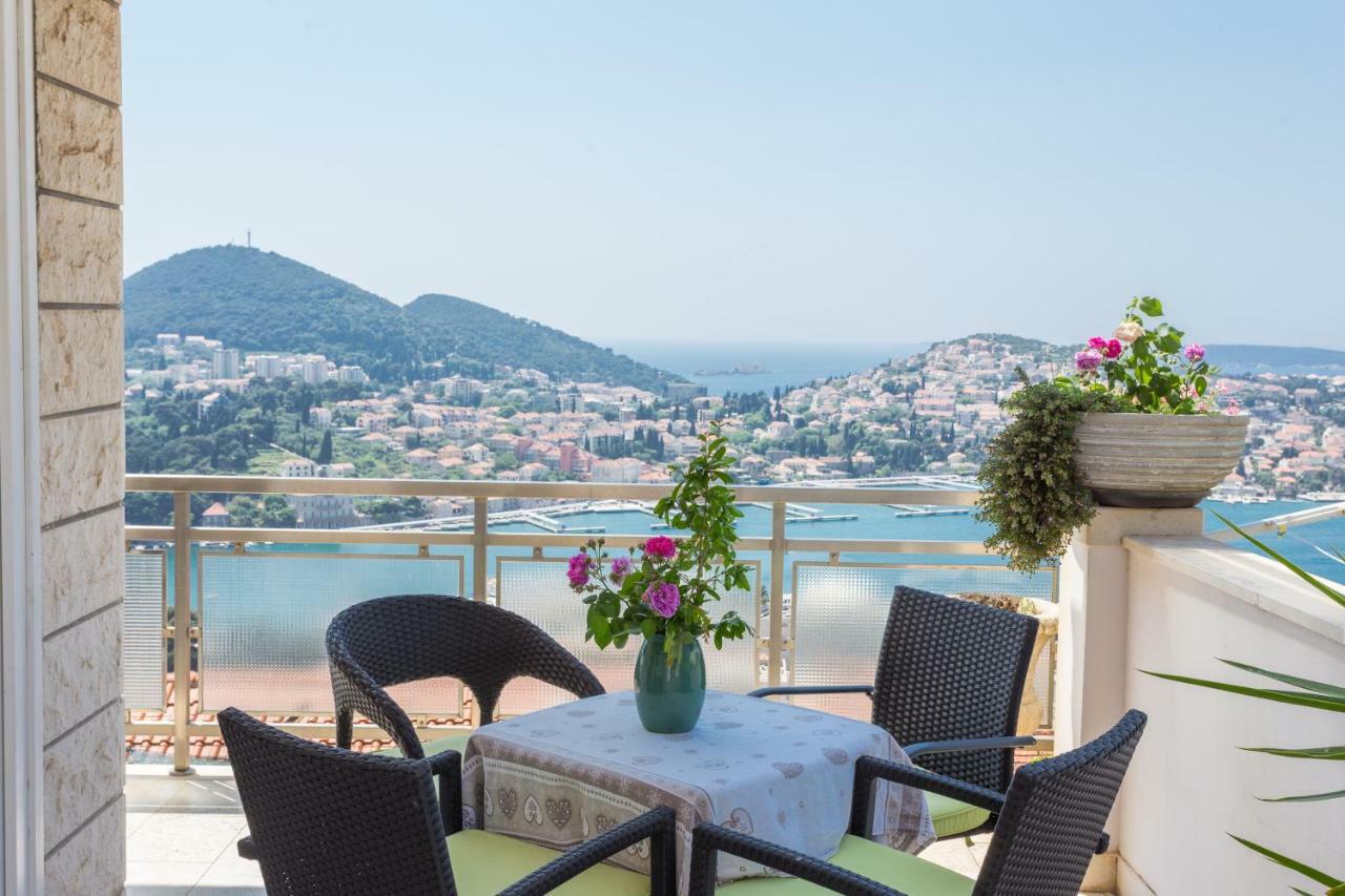 Apartment Terrace