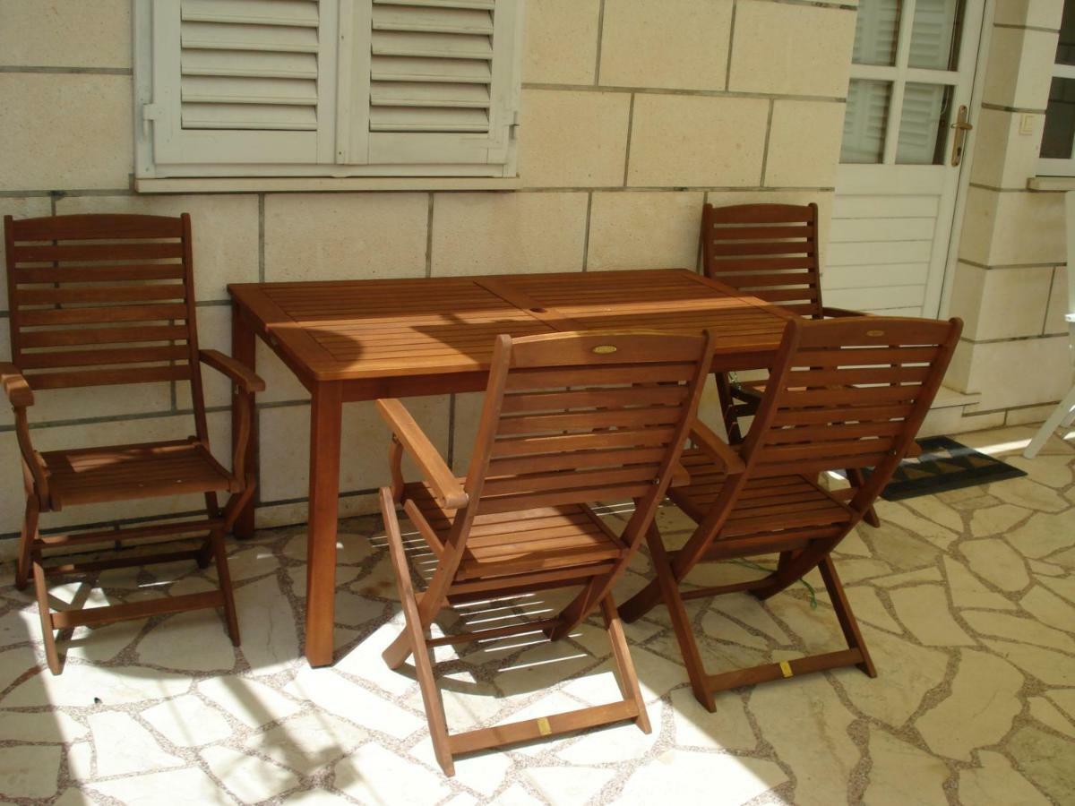 Studio Apartment Terrace