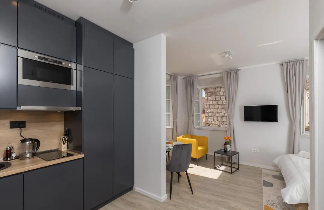 Apartments Urbis-1