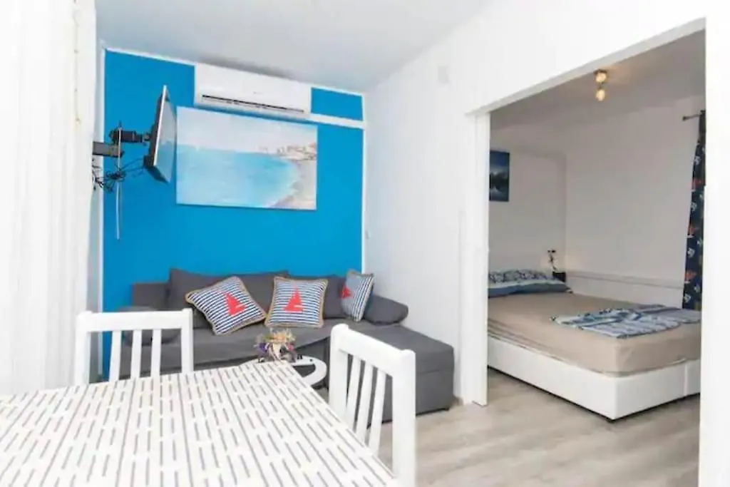 Dubrovnik Cute Little Corner Apartment-1
