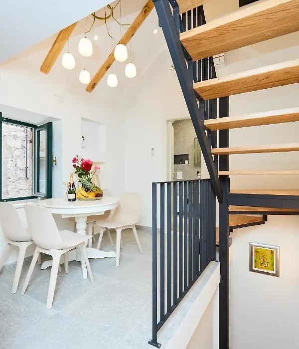Exquisite Villa By Dominium - Old City-1